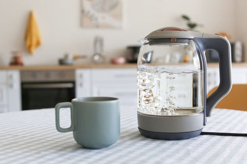 A Simple Tea Brewing Temperature and Steeping Guide to Follow at Home